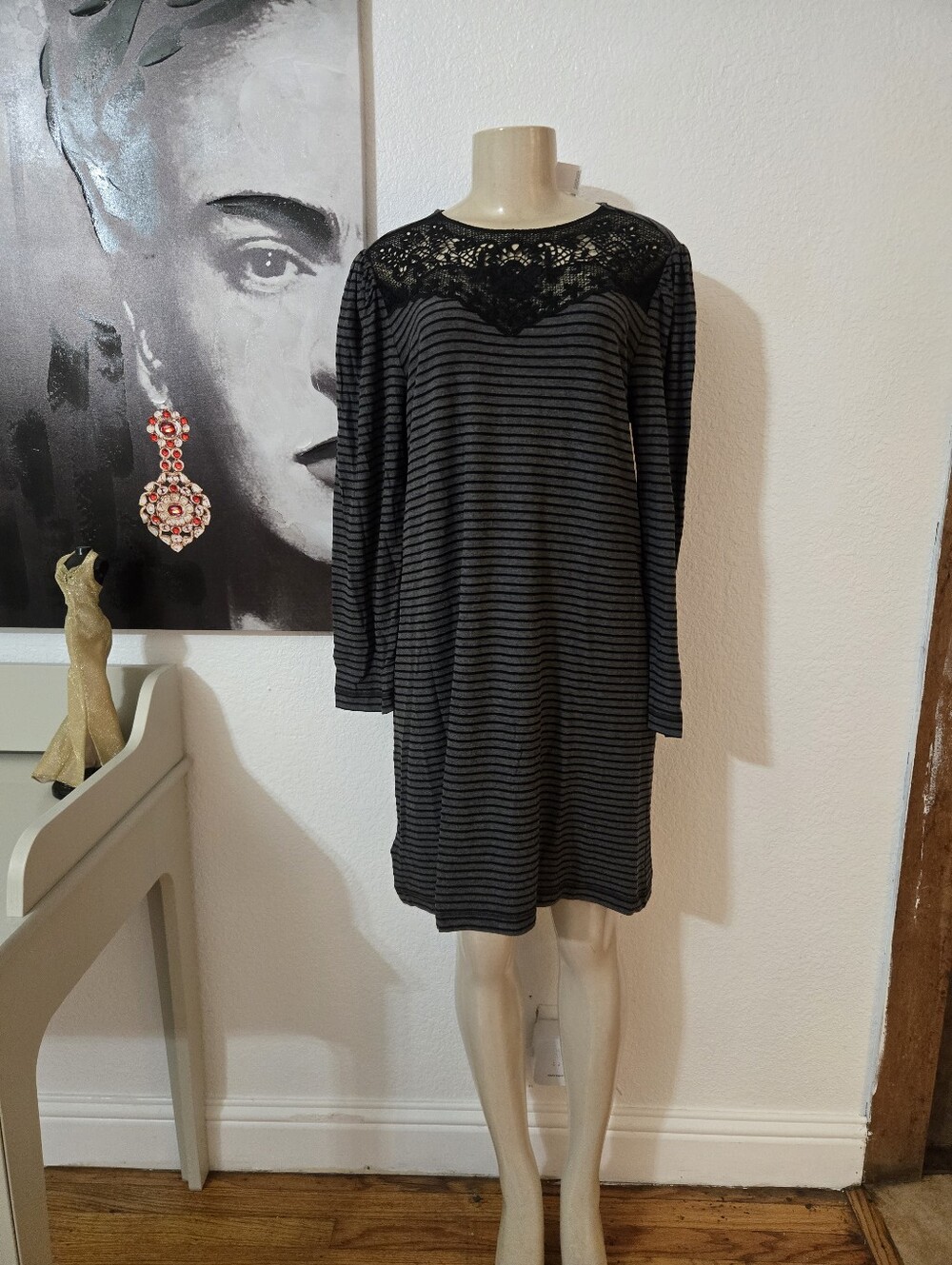 NWT LOFT Womens Black & Gray Striped Lace-Yoke Long-Sleeve Dress Size Medium